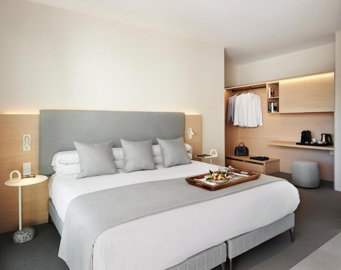 Hotel Restaurant Ceferino Vilanova i la Geltrú Dış mekan fotoğraf