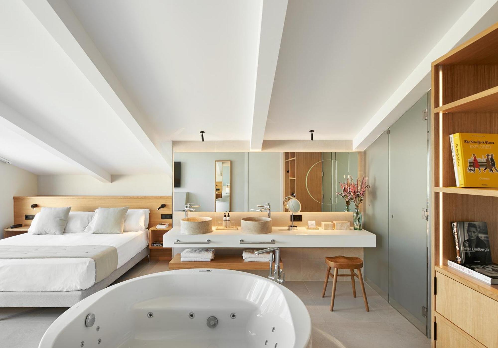 Hotel Restaurant Ceferino Vilanova i la Geltrú Dış mekan fotoğraf
